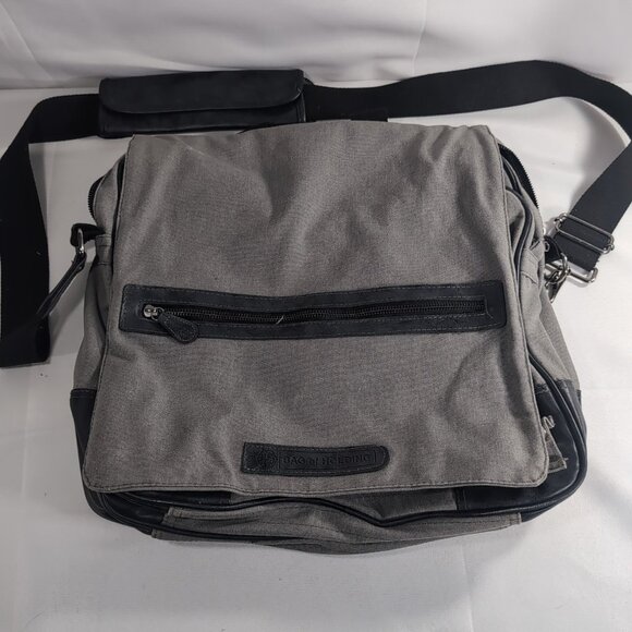 ThinkGeek Bag of Holding Gray Messenger Crossbody Dungeons & Dragons Computer - Picture 1 of 16